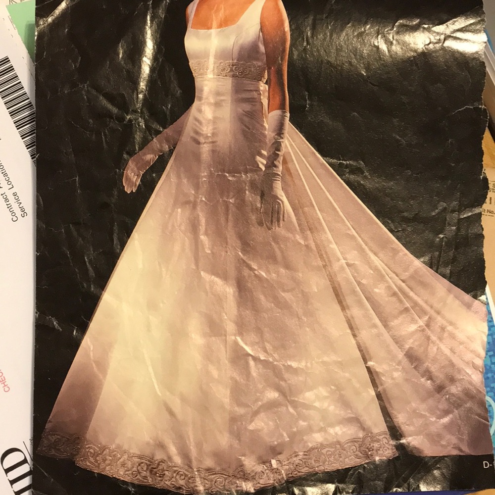 Vintage Demitrios 1997 wedding dress